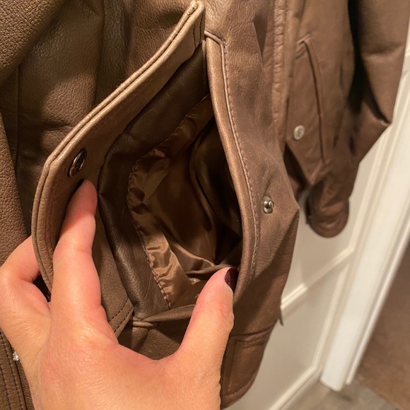 *SOLD* Synergy Studio Men’s Leather Bomber Jacket - Picture 6 of 11